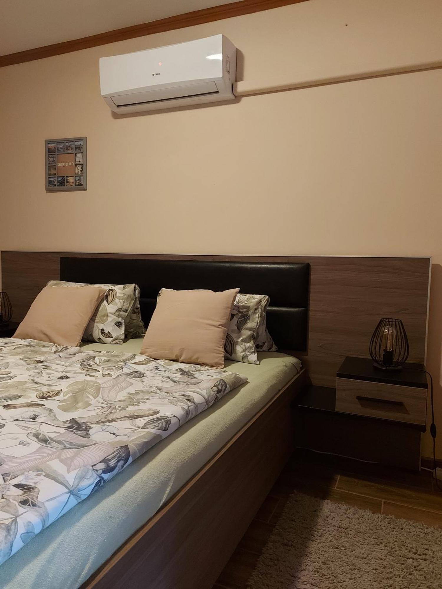 Kiscsillag Apartman Harkány Extérieur photo